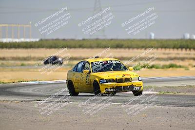 media/Sep-29-2024-24 Hours of Lemons (Sun) [[6a7c256ce3]]/Bus Stop (1145a-1215p)/